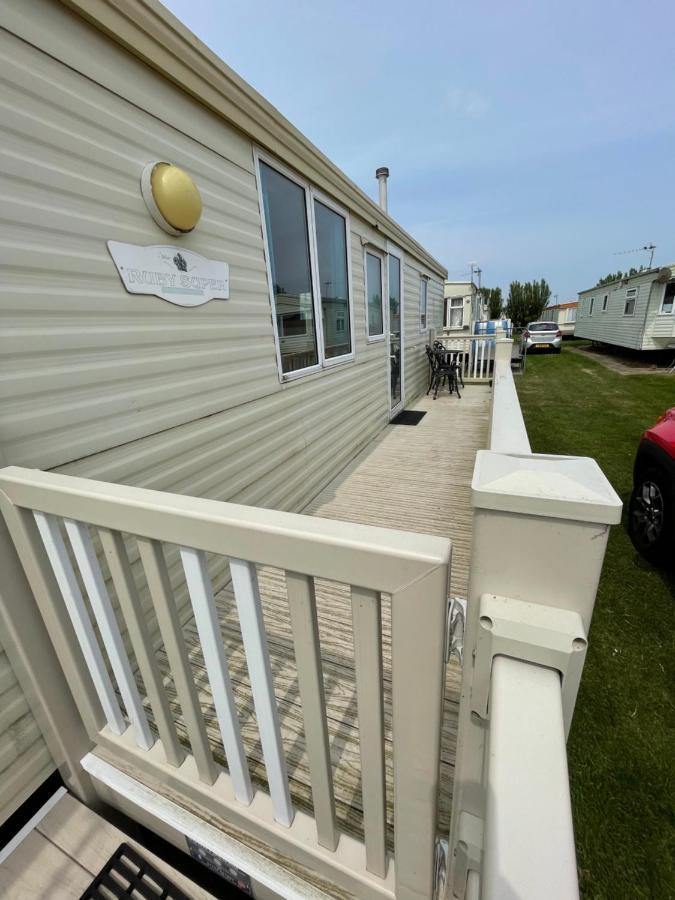 Hotel Tessas Caravan Breaks 3 à Chapel St. Leonards Extérieur photo
